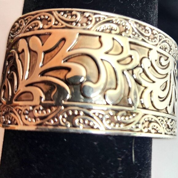 Silver tone Cuff Bracelet Premier Designs Monte Carlo womens jewelry - Picture 2 of 4